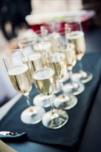 Classic Wedding Package Includes the Following: Champagne Toast 1 Hour Host Bar *Butler Passed Hors d Oeuvres (Choice of 3) See hors d Oeuvres page for selection