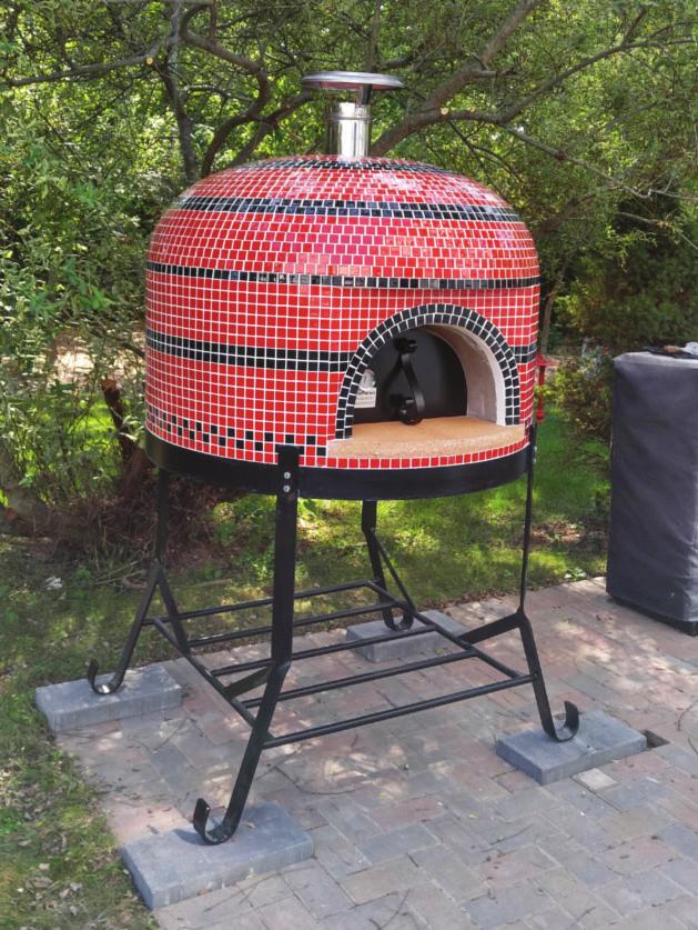 These beautiful wood fired pizza ovens can be custom tiled just for you.