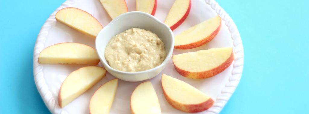 Apple Slices & Hummus 2 ingredients 5 minutes 1 serving 1. Slice apples and cut out the core.