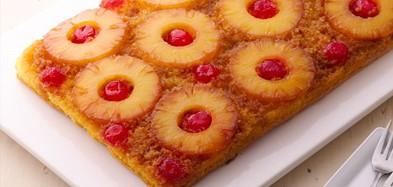 Upside Down Cake Toping ingredients 1 can pears or pineapple 1 cup cherry haves 1/4 cup melted margarine 1/2 cup sugar Pour melted margarine into a prepared pan and spread evenly Sprinkle sugar on