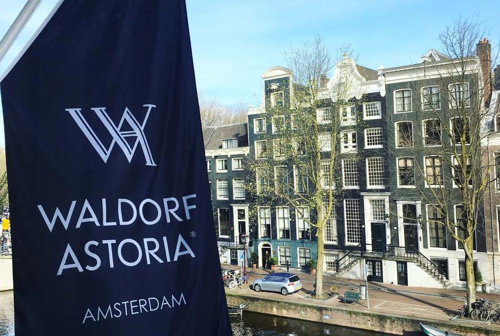 INTRODUCTION TASTE OF THE GOLDEN AGE A true architectural masterpiece, Waldorf Astoria Amsterdam has the privilege of being housed in six magnificent 17 th and 18 th century canal palaces.