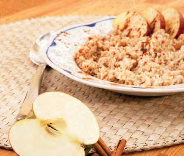Calories 90 Carbohydrate 20 g Protein 3 g Fat 1 g Fiber 3 g Sodium 15 mg Cholesterol 0 mg Apple Cinnamon Oatmeal Number of servings: 4 Serving size: ½ cup 1½ cups water 2 /3 cup old-fashioned oats ½