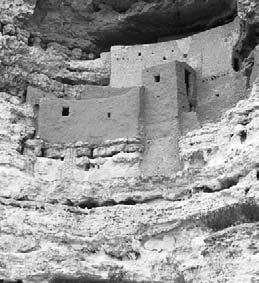 A Safety Issue? Some archaeologists believe the Ancient Puebloans were being attacked by other tribes and needed homes they could easily defend.