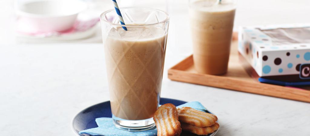 Select the Travel Mug size; press the Specialty Classic Ninjaccino 4. When brew is complete, combine coffee and ice with milk and chocolate syrup in a 24-ounce or larger blender container.
