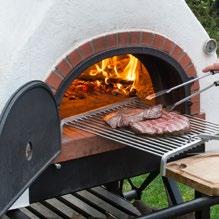 Campagnard and Gourmet ovens may be equipped with a second door positioned 90, 135 or 180 to the first one.