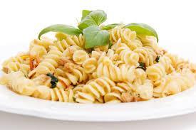 Tuna Pasta (Between 2) Pasta Green pepper chopped Red apple cored and chopped Sweet corn Tuna Mayonnaise Red onion - peeled and chopped quantities 100g ¼ ½ 50g ½ can 30ml ½ 1.