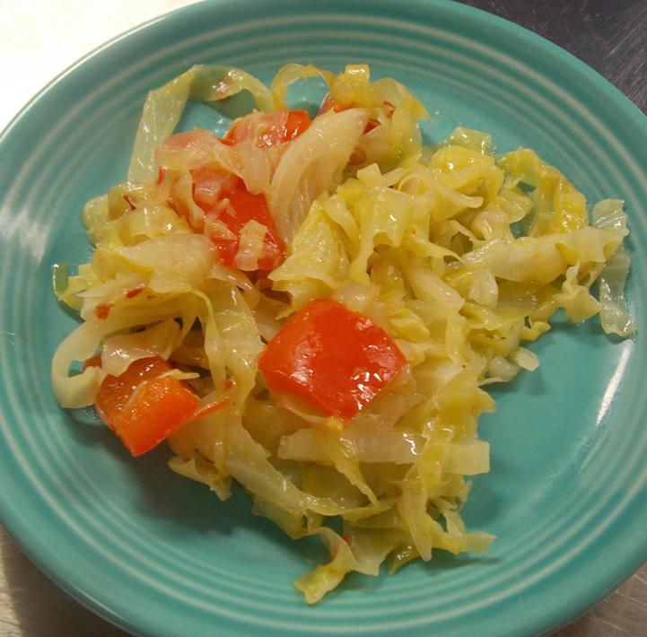Braised Green Cabbage with Garden Vegetables Ingredients: 1 head green cabbage (about 2 ½ lbs), shredded 1 medium onion, chopped or 4 green onions chopped with green tops 1 medium bell pepper, cut