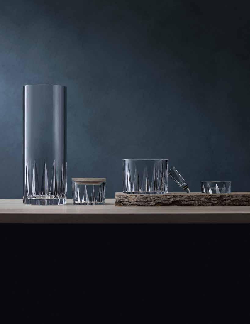 NEW ORREFORS GIFTWARE SAREK Design Lena Bergström 2017 THE CRYSTAL EYE Created by acclaimed designer Lena Bergström and Swedish glassmaker Orrefors, Sarek is a collection of handmade crystal
