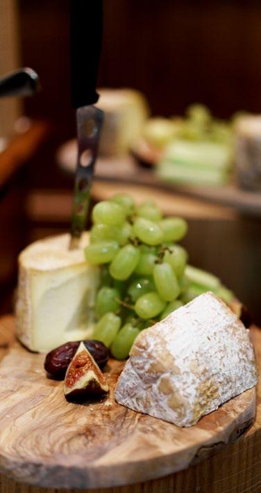 Cheese boards A selection of artisanal local British cheeses, crispbreads, pear chutney, walnut loaf (G M N Ce) As an