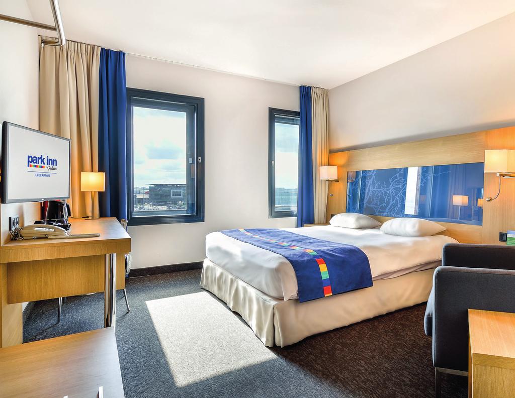 Hotel The Park Inn by Radisson Liege Airport has 100 colourful rooms fully renovated in 2015.
