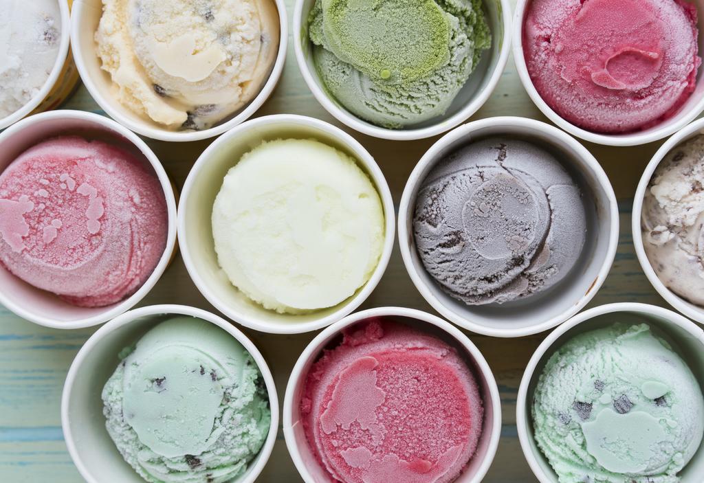 ICE CREAM 2018 - TREND INSIGHT REPORT When it comes to ice cream, consumers have the power giving ice cream makers the opportunity.