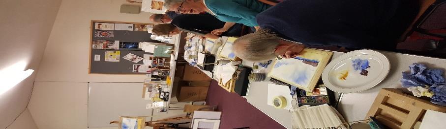 What a wonderful afternoon for the painting group and Linda, their leader. A well-known artist, Stephen Coates from Sheffield, joined the regular week meeting of the painting group on 5 th December.