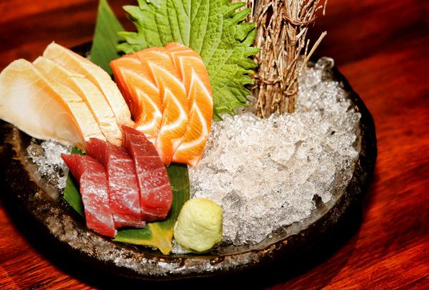90 18 pcs sashimi selection (6