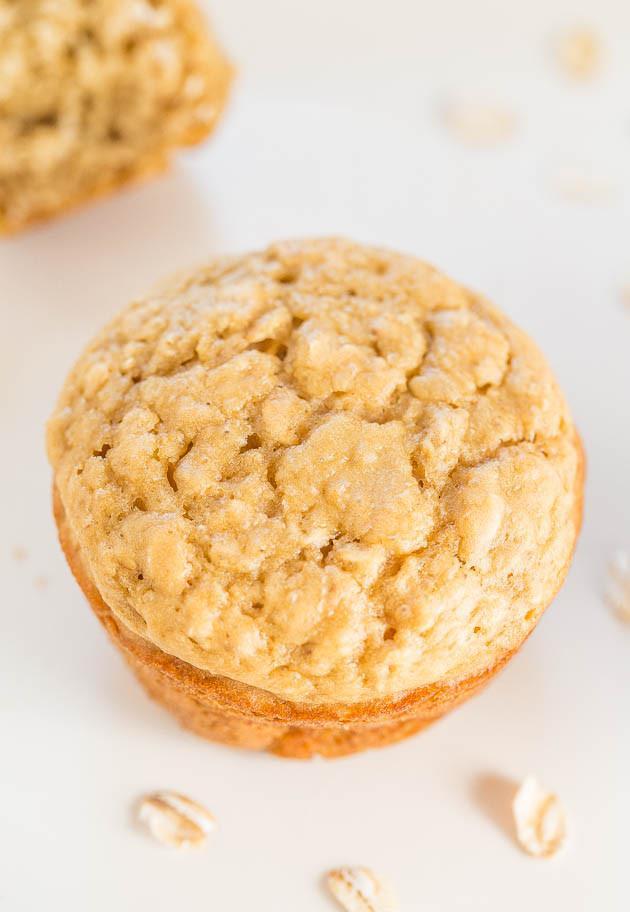 39. Oatmeal Muffins Ingredients: 1 egg 1 cup plain flour 3/4 cup old-fashioned oats 0.5cup vanilla almond milk 0.
