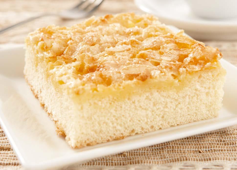 SUMMER RECIPES butter cake (Recipe for 2 trays of 60 cm x 20 cm) Dough:, approx. Butter batter: Butter Sugar Egg yolk Almonds, flaked Sugar 1.000 kg 0.040 kg 0.450 kg 1.490 kg approx. 26 C approx.