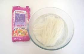 1 Soak rice noodles in