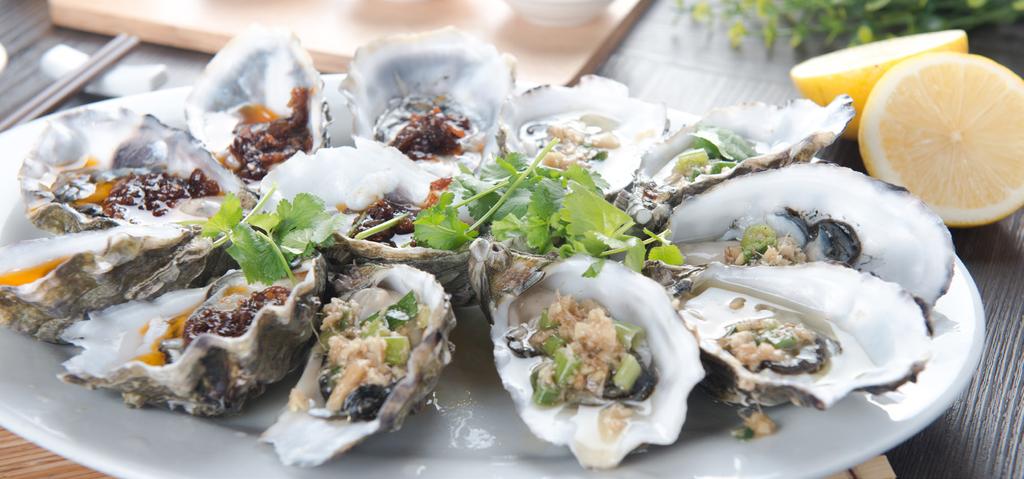 T o W h e t Y o u r Appe t i t e Steamed Oysters with your Favourite
