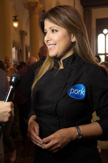 Using social media channels, she encourages consumers to cook with pork loin, while she educates