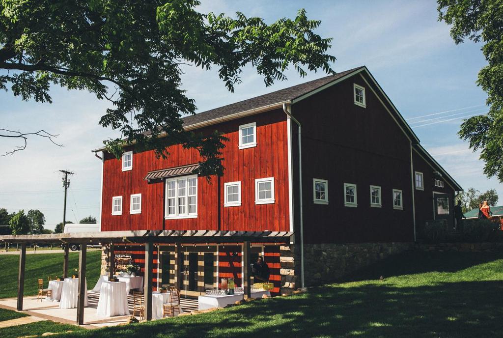 Red Barn Built in 1837 and restored in 2014 the Red Barn features a Bar Room and a beautiful Loft Dining Room. The full barn accommodates up to 175 guests for a strolling reception.