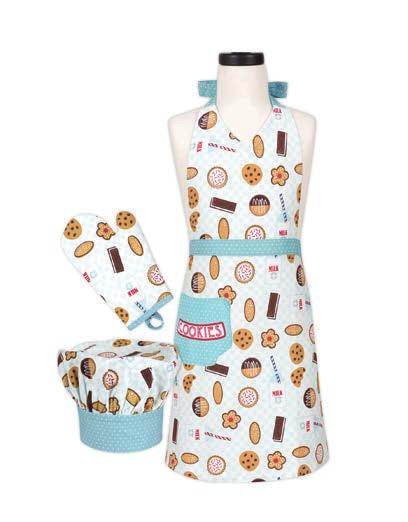 APRON SETS This yummy print of milk and cookies with polka dot