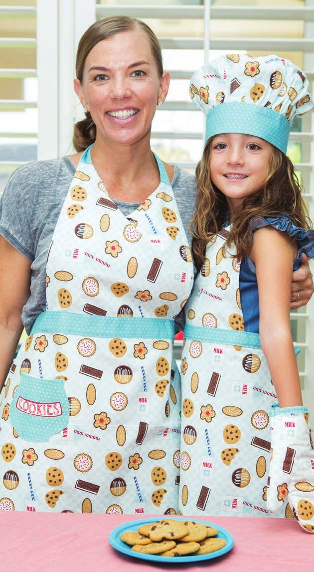 Milk and Cookies Parent & Child Apron Boxed Set Adult apron: 31 W