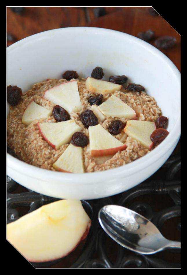 Prep time: 5 min Cook time: 25 min Serves: 1 serving Ingredients: ½ cup gluten-free instant oats ¼ teaspoon baking powder ¼ cup diced apple (recommend Honeycrisp) ¼ cup unsweetened almond milk ½