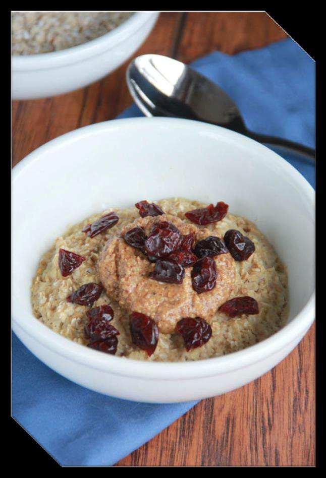 Prep time: 5 min Cook time: 20-25 min Serves: 1 serving Ingredients: ½ cup gluten-free instant oats ¼ teaspoon baking powder 2 Tablespoons unsweetened applesauce ¼ cup unsweetened almond milk ½