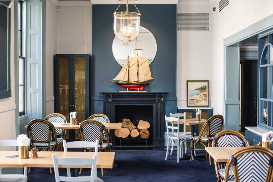 Mrs Jones Dining Stylishly decorated, Mrs Jones Dining offers the perfect environment for an intimate meal, business lunch or dinner, with harbour glimpses from the