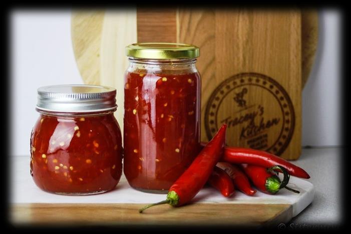 Sweet Chilli Sauce 20 minutes 1 hour 500g fresh red chillies 3 cloves garlic, peeled 650g white vinegar (3 cups) 600g sugar (castor) Halve 100g of the chillies and place them into your thermie (seeds