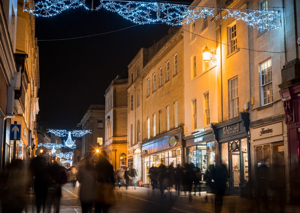 - CHRISTMAS IN - BATH As the darker nights draw in and the sparkle of frost begins to glisten on the ground -
