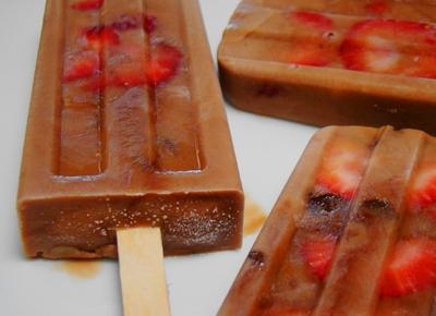 Fudgsicles 2 packages sugar free cocoa mix 1 cup heavy cream 1/2 cup softened cream cheese 1 tsp vanilla Dissolve cocoa mix in 1/2 cup of hot water.