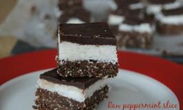Raw peppermint slice Base: 2 cup almonds 2 cups dates ¼ cup raw cacao powder 1-2 tbsp cacao nibs (optional) Filling: 2 cups desiccated coconut ⅓ cup coconut oil 2 tbsp rice malt syrup 2 tsp