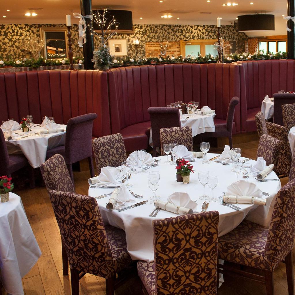 Christmas Carvery We are thrilled to offer the perfect choice of tempting cuisine in the run up to Christmas.