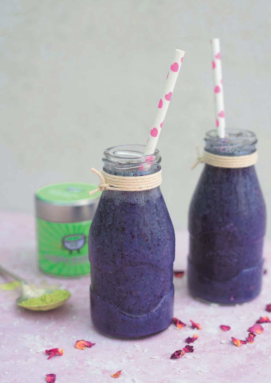Blueberry & Coconut Matcha Smoothie Vegan Dairy Free 1 cup coconut milk 1 cup frozen blueberries ½ cup chopped spinach ½ banana 1 tbsp.