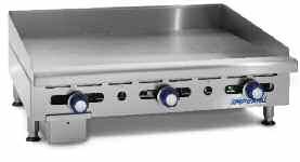 GriddleS manually controlled manual controlled Griddle FeatureS (9 KW) ea. each burner has an adjustable gas valve and continuous pilot for instant ignition.