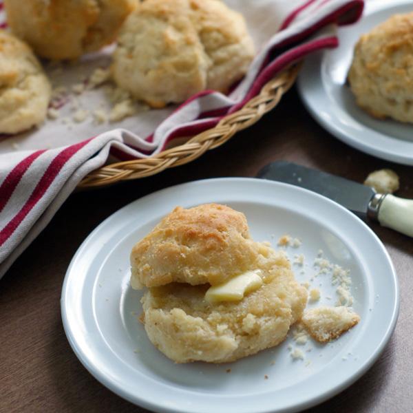 5/22/2015 Cream Drop Biscuits Cream Drop Biscuits Serves: 8 big biscuits 2 cups all purpose flour 2 teaspoons sugar 2 teaspoon baking powder ½ teaspoon salt 1½ cups heavy whipping cream 1.
