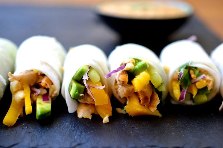 CHICKEN AVOCADO & MANGO ROLLS A summer recipe that all will fall in love with, these rolls incorporate some of the healthiest foods for your body.