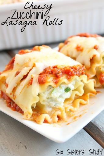 DAY 3 CHEESY ZUCCHINI LASAGNA ROLLS M A I N D I S H Serves: 6 Prep Time: 15 Minutes Cook Time: 40 Minutes 2 cups Marinara sauce (divided) 2 zucchini (grated and squeezed dry) 1 cup low-fat ricotta