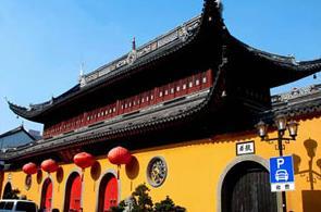 Although the temple was destroyed during the revolution that overthrew the Qing Dynasty,