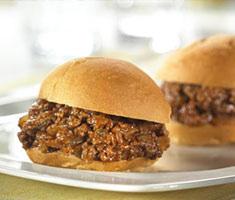 classic sloppy joes This is the one the kids (and lots of the grown-ups) will ask for again and again. 0 minutes 5 minutes 8 servings / /3 -/ /4 /4 8 Tbsp.