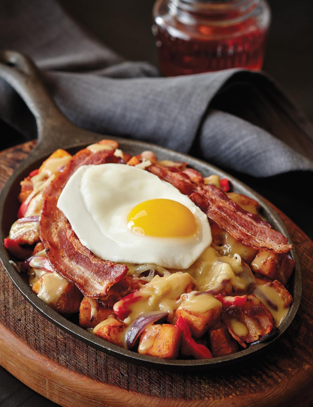 TOP PICK EPURE MAPL SYRUP MAPLE SYRUP SKILLET Egg, bacon, roasted red peppers, red onions and mozzarella.