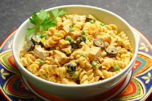 Zip-It Roasted Bell Pepper Chicken Pasta Salad 8 oz. rotini or other pasta, cooked 2 cups cooked chicken, cubed 6 oz.