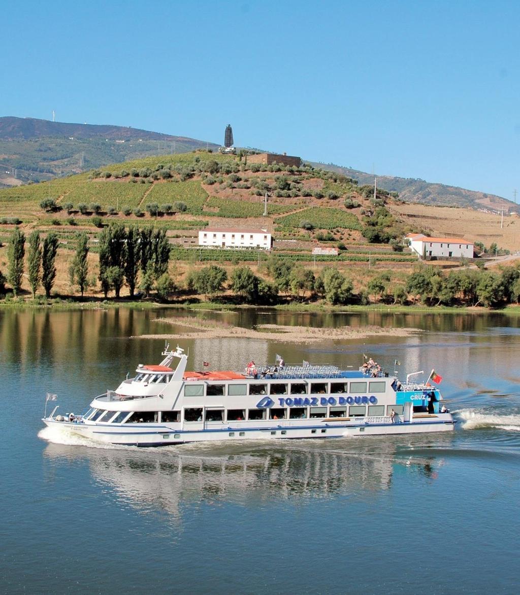 Tomaz do Douro has been sailing on the Douro River for almost 25 years, being one of the pioneer companies in this sector.