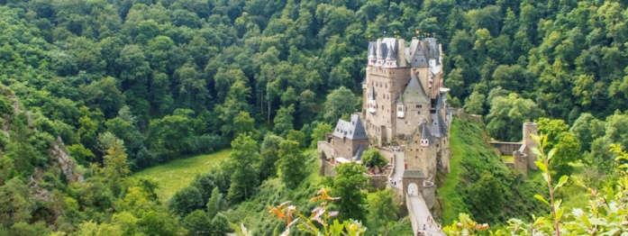 Day 3 Moselle River Valley Tue, July 10th Tue, Oct 23rd Burg Eltz, anno 1157, still owned by the family that built it.