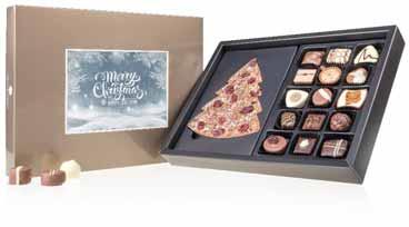 EUR Box of fifteen handmade Christmas pralines and a star-shaped bar made of milk and white chocolate (80 g).