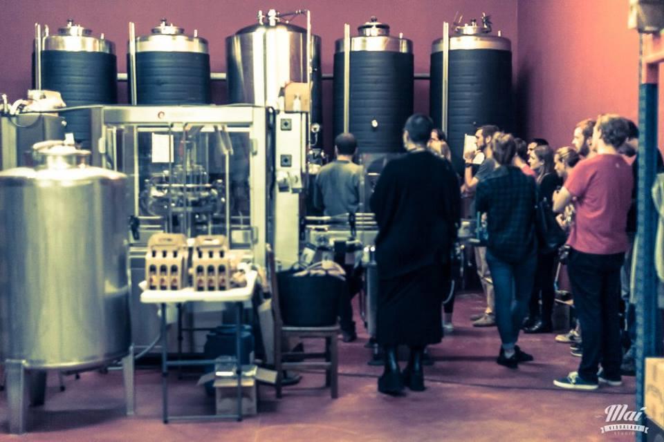 All this led in the decision of leave aside the brewpub and move to an industrial area, focusing 100% in brewing and distributing, as well as purchasing new and bigger equipment which allowed us to