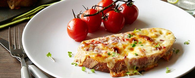 Welsh Rarebit Wednesday 6th September COOK TIME 00:25:00 PREP TIME 00:10:00 SERVES 4 Find out why people say that Welsh Rarebit is the world s best cheese on toast with this authentic, creamy and