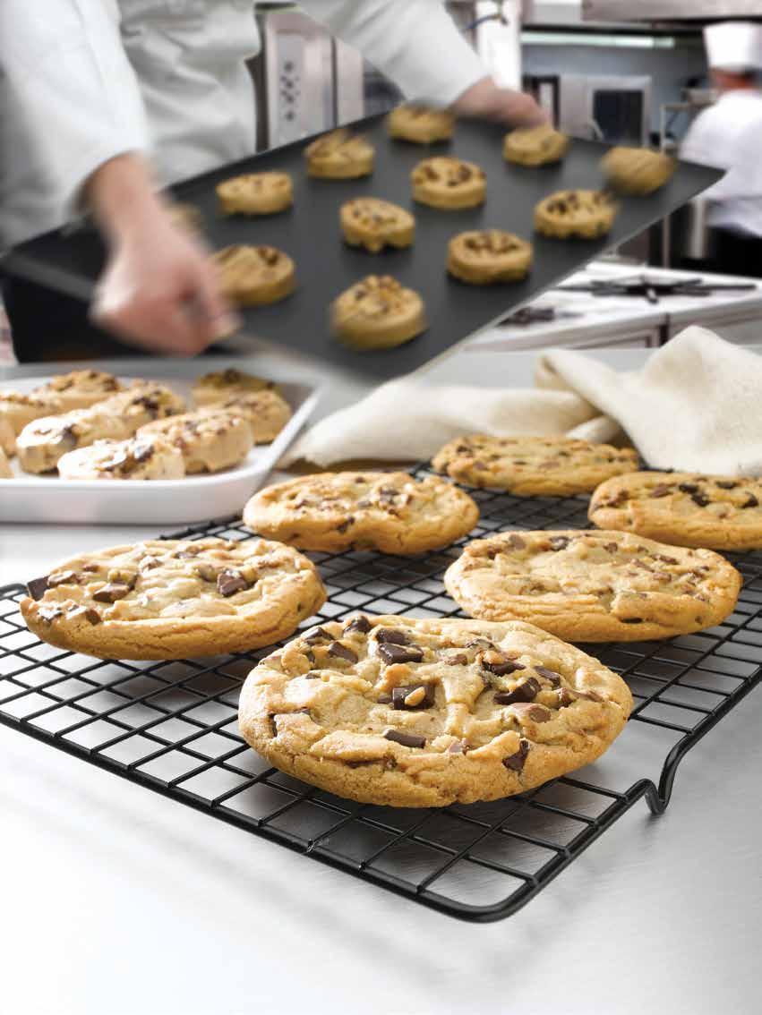FOODSERVICE PRODUCT GUIDE Authentic American Bakery Products Our portfolio of foodservice products includes a wide range of