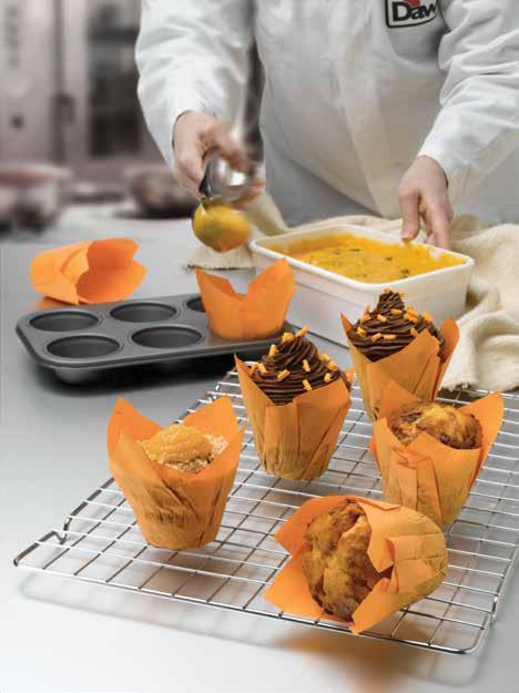 READY TO FINISH SCOOP & BAKE Frozen batters and doughs offering complete flexibility and the ability to bake in-store easily and efficiently.