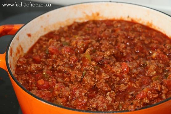 Lasagna Rolls Ups with Meat Sauce 1 hour total; 1 lasagna roll up meal, and 1 bag of meat sauce for other uses (see note* below) Meat Sauce Ingredients: 2 lbs Italian Sausages (hot or mild, your